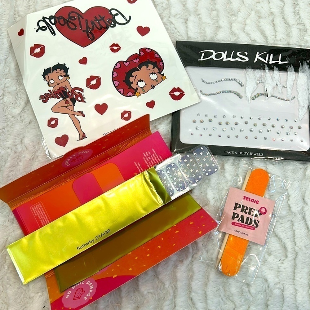 Betty Boop x Dolls Kill temporary tattoo glam face gem fluttery bundle new